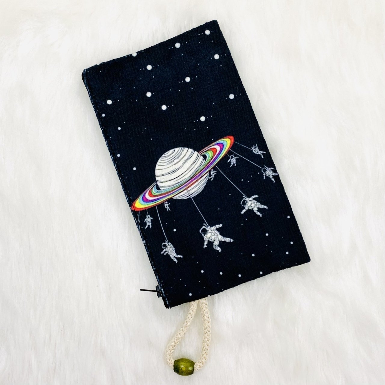 Satürnde Sallanan Astronot Bez Kalemlik