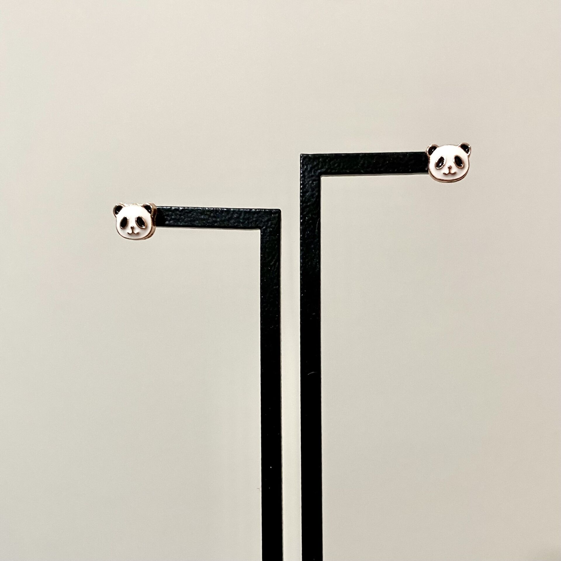 Panda Metal Küpe
