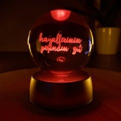 Hayallerinin Peşinden Git Işıklı Cam Küre