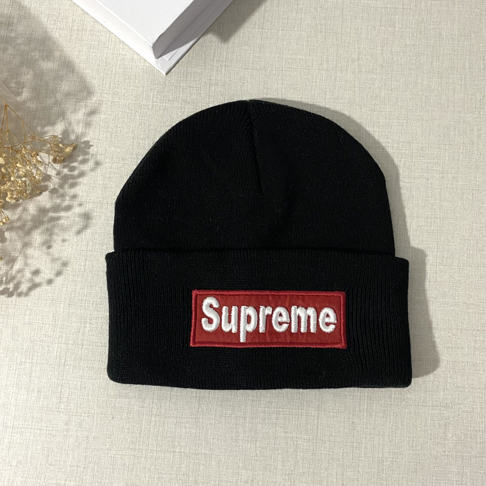 Supreme Baskılı Bere Siyah
