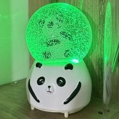 Panda Işıklı Müzikli Kar Püskürtmeli Büyük Boy Kar Küresi