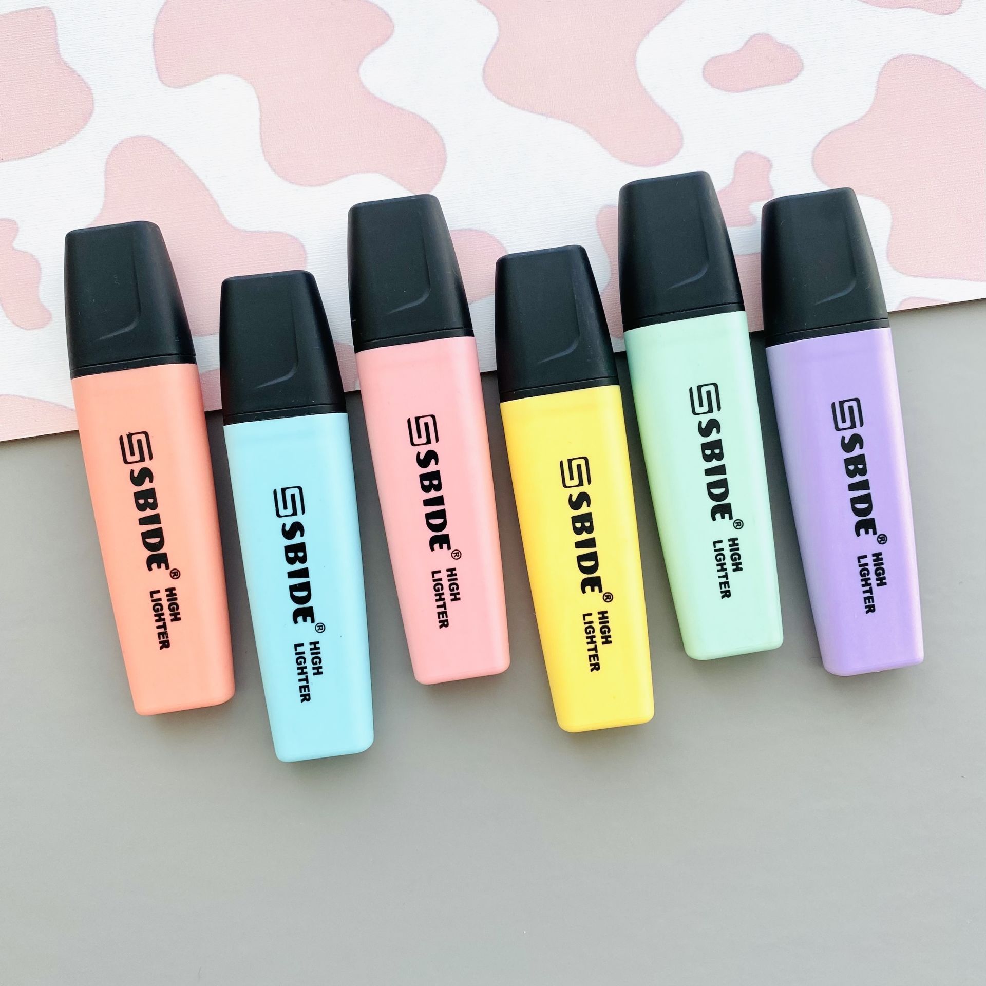 Pastel Renk Fosforlu Kalem Renkleri