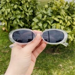 Oval Güneş Gözlüğü Şeffaf Çerçeve