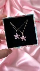 Pembe Taşlı Lotus Çiçeği Kolye Gold