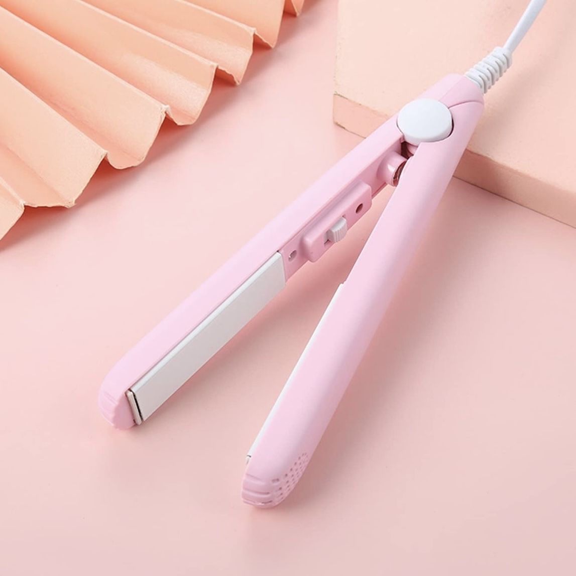 Seyahat Tipi Mini Saç Düzleştirici Pembe