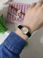 Oval Retro Minimal Saat